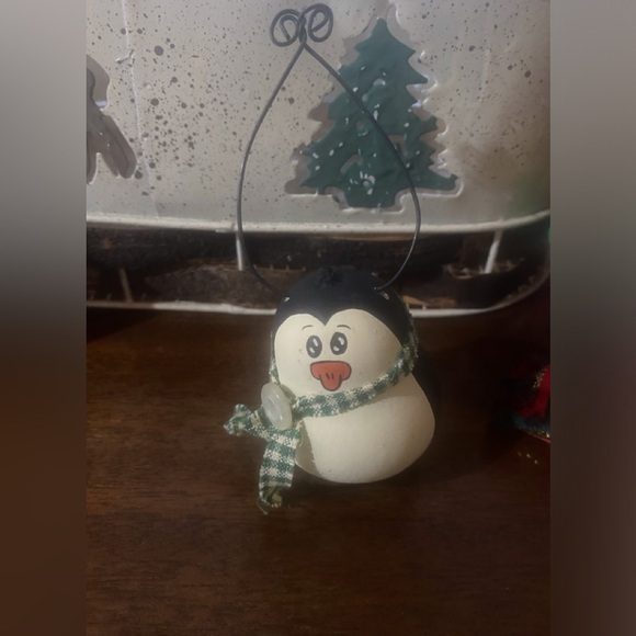 Lot of Holiday Decorations (8 items) - Picture 7 of 10